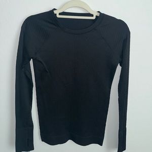 Lululemon black, long sleeve